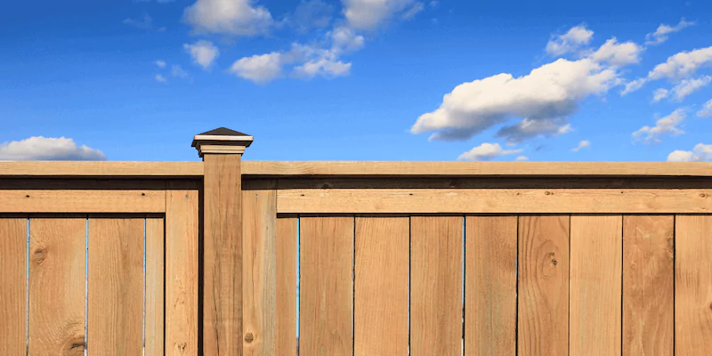 jacksonville-wood-fence-fancy-post